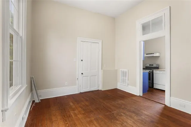 $2,200 | 4149 Canal Street, Unit C, New Orleans, LA 70119
