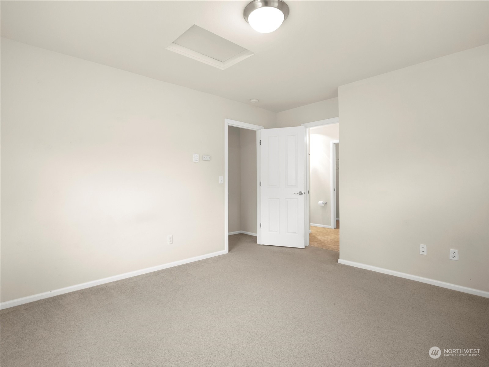4445 Roxanna Loop Southeast Lacey, WA 98503 - Photo 18 of 28 Gallery Image 18