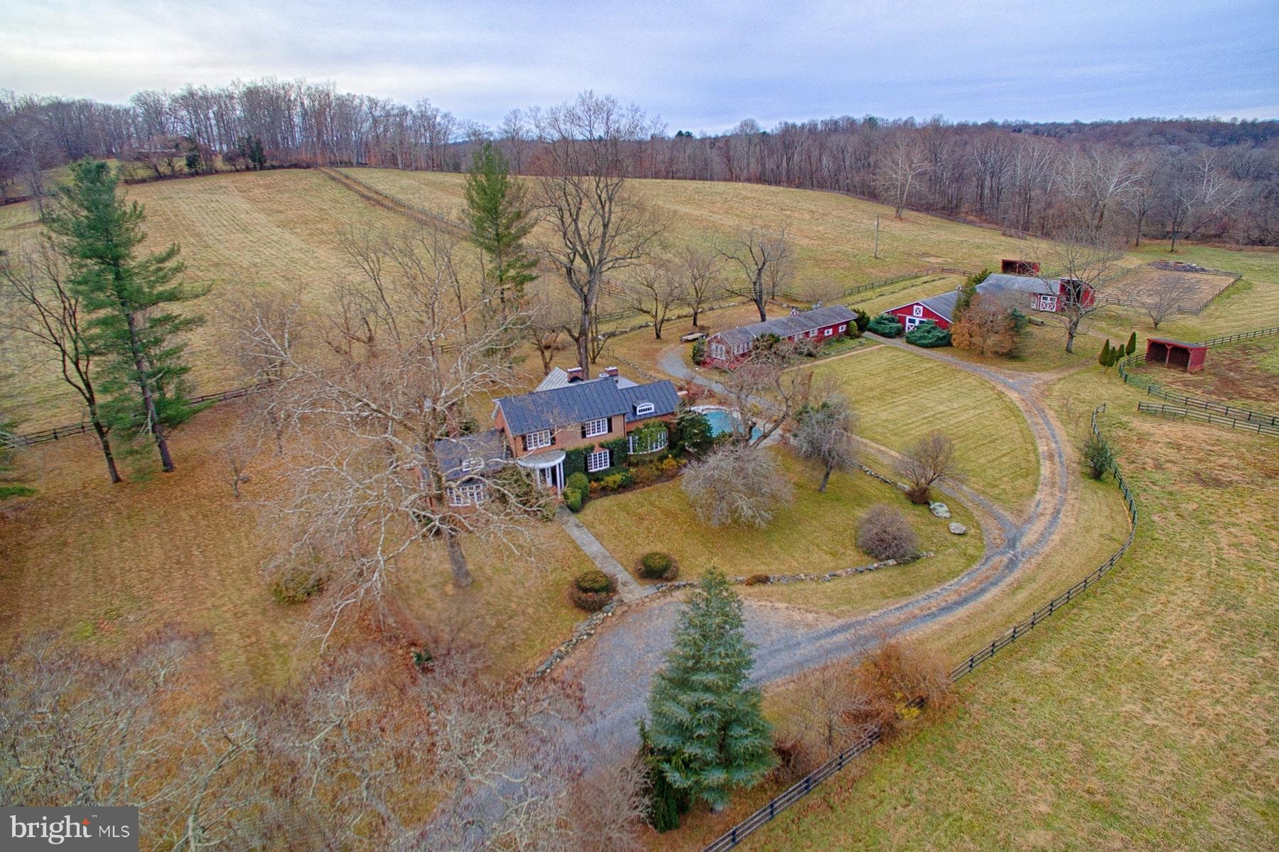 39385 Lime Kiln Road Leesburg, VA 20175 - Photo 1 of 30 Exterior (General)