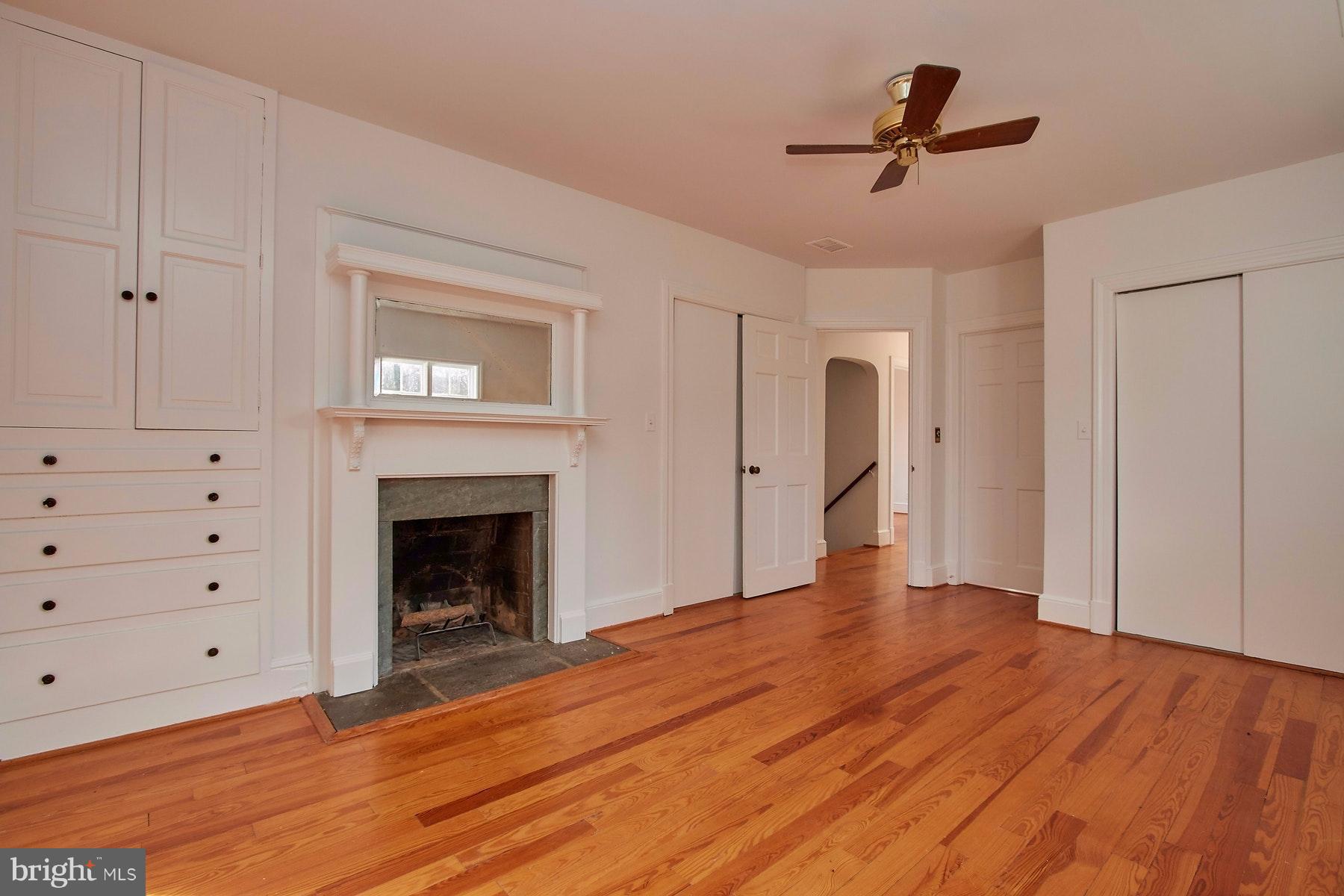 39385 Lime Kiln Road Leesburg, VA 20175 - Photo 11 of 30 Bedroom (Master)