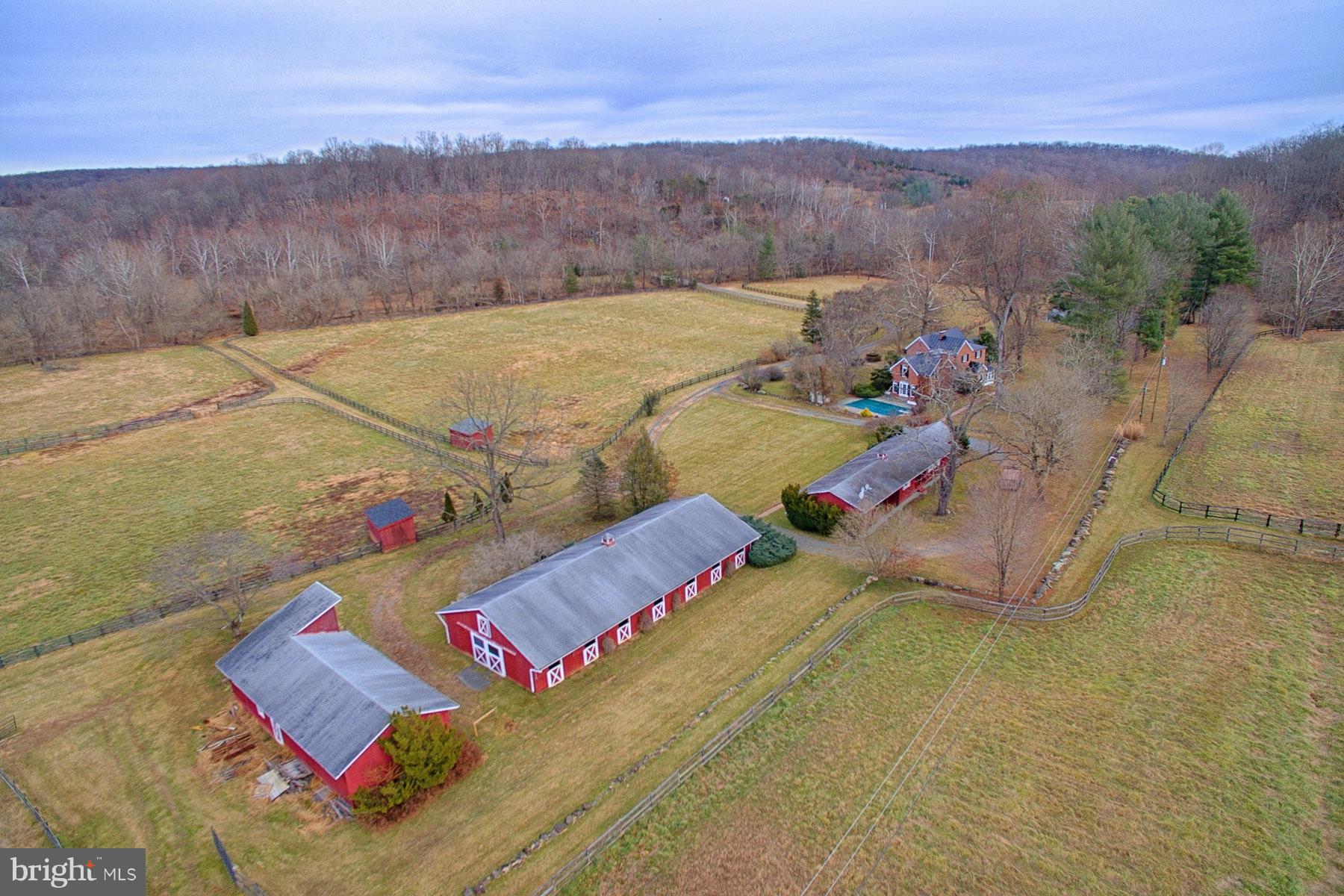 39385 Lime Kiln Road Leesburg, VA 20175 - Photo 28 of 30 Exterior (General)