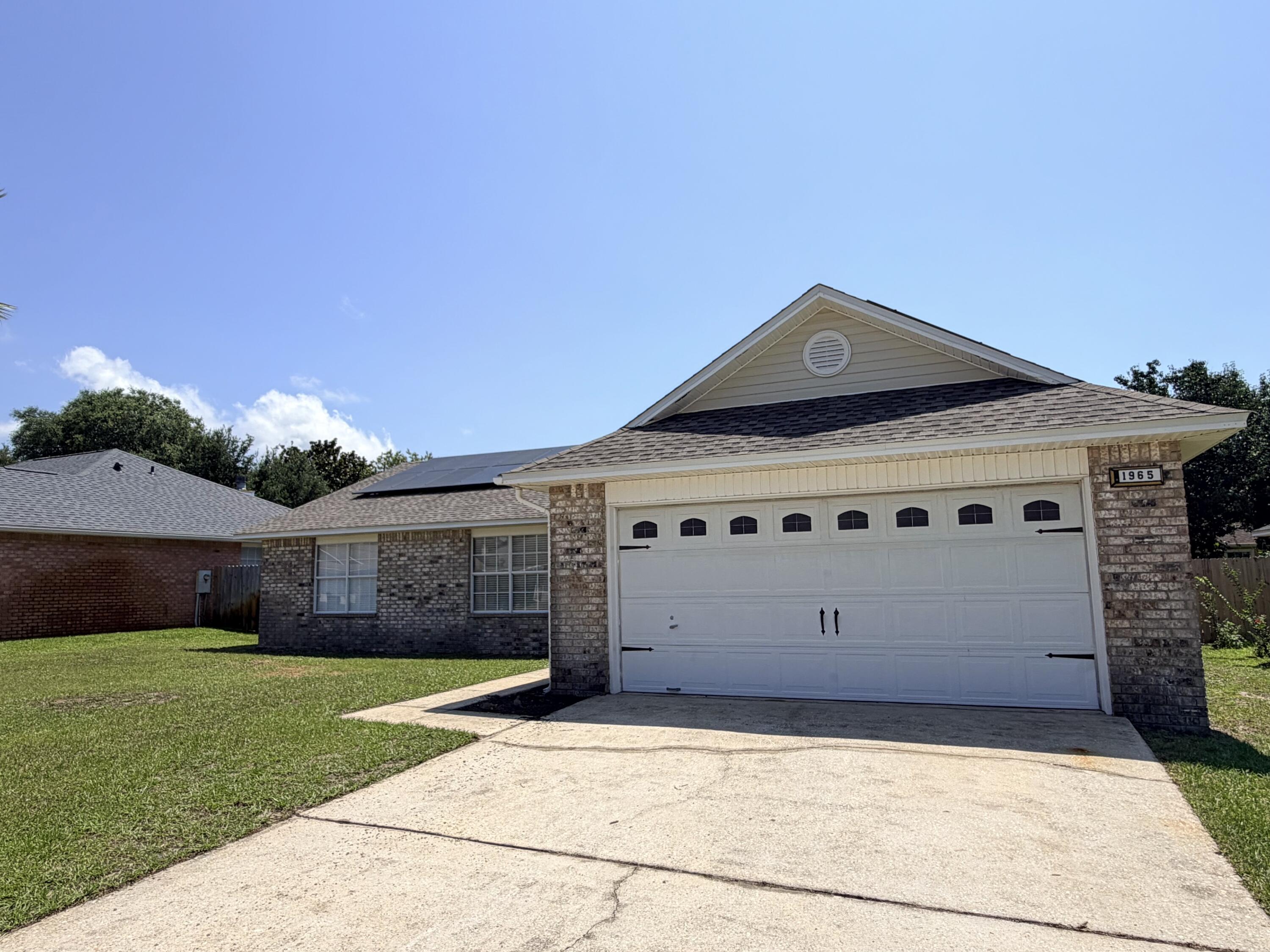 1965 Jessica Way Navarre, FL 32566 - Photo 2 of 31