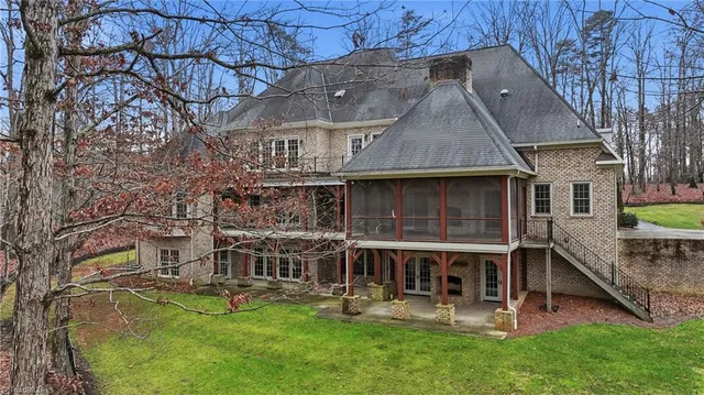 $1,390,000 | 141 Wellsprings Court, Pfafftown, NC 27040