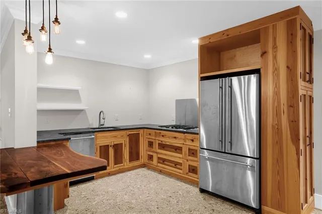 $1,390,000 | 141 Wellsprings Court, Pfafftown, NC 27040