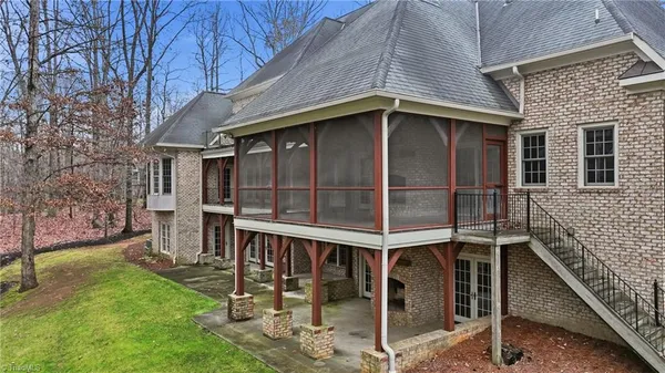 $1,390,000 | 141 Wellsprings Court, Pfafftown, NC 27040