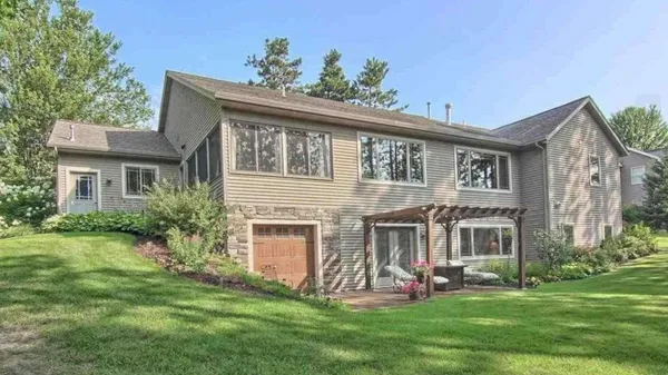 $655,000 | 1546 Nightingale Lane, Kingsley, MI 49649