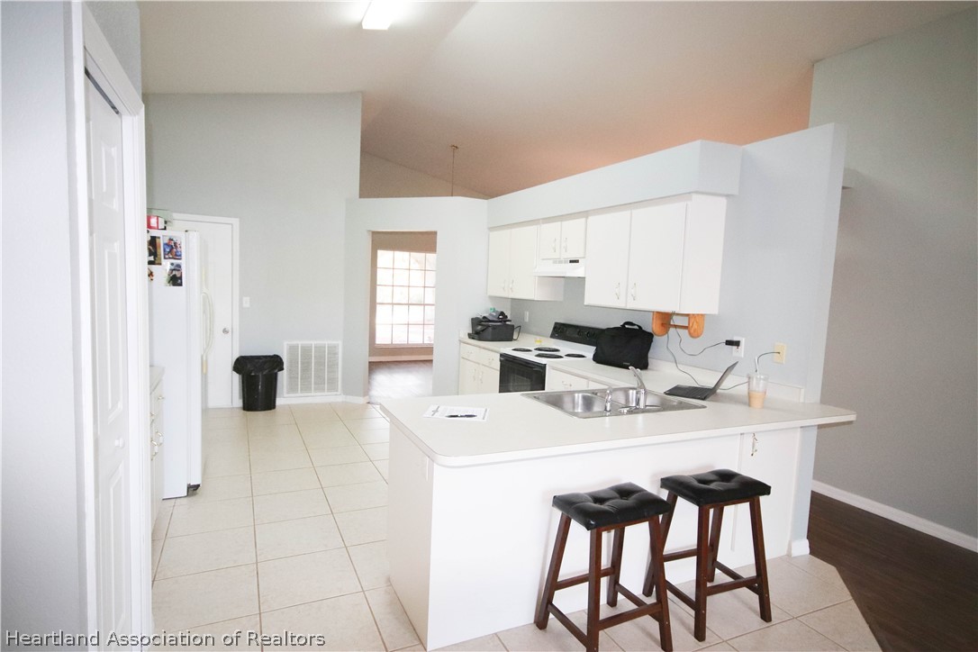 106 Mango Road Northeast Lake Placid, FL 33852 - Photo 7 of 36 Gallery Image 7