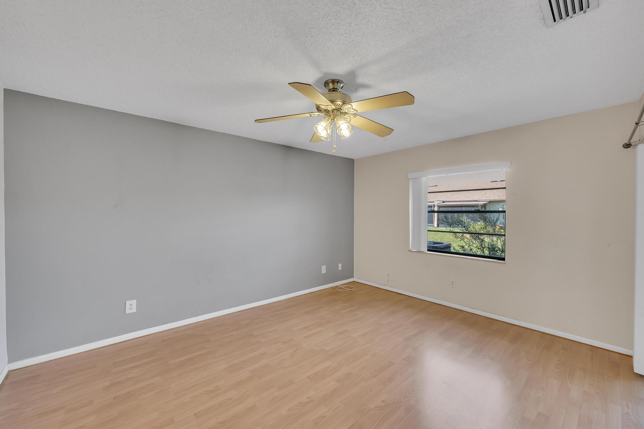 6010 Indrio Road, Unit D6 Fort Pierce, FL 34951 - Photo 20 of 37 5C719C86-D6D4-41CB-8763-852128167FA3