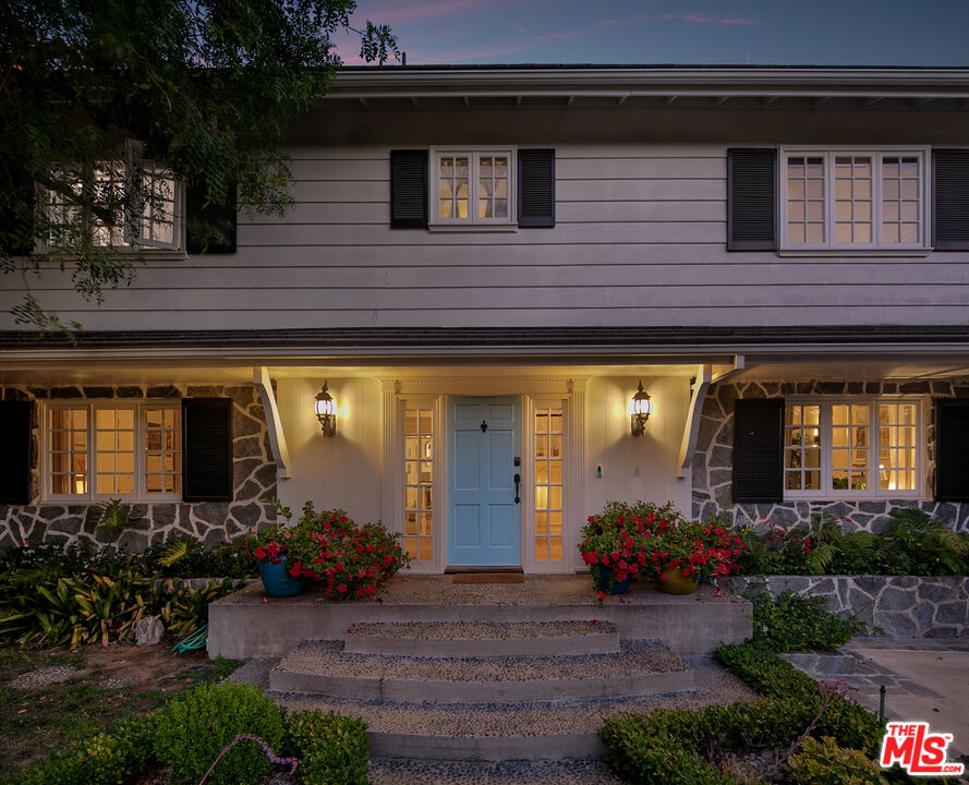 3228 Berry Drive Studio City, CA 91604 - Photo 36 of 40 a front view of house and yard with seating space