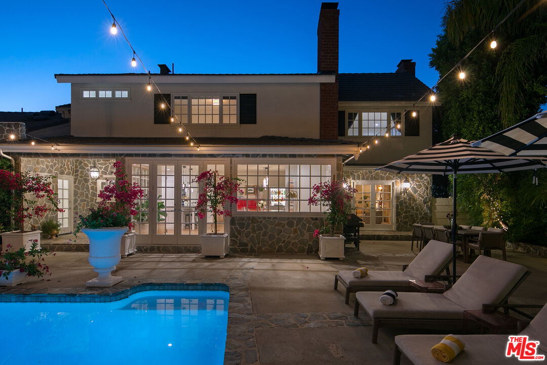3228 Berry Drive Studio City, CA 91604 - Photo 38 of 40 a view of outdoor space with seating area and furniture