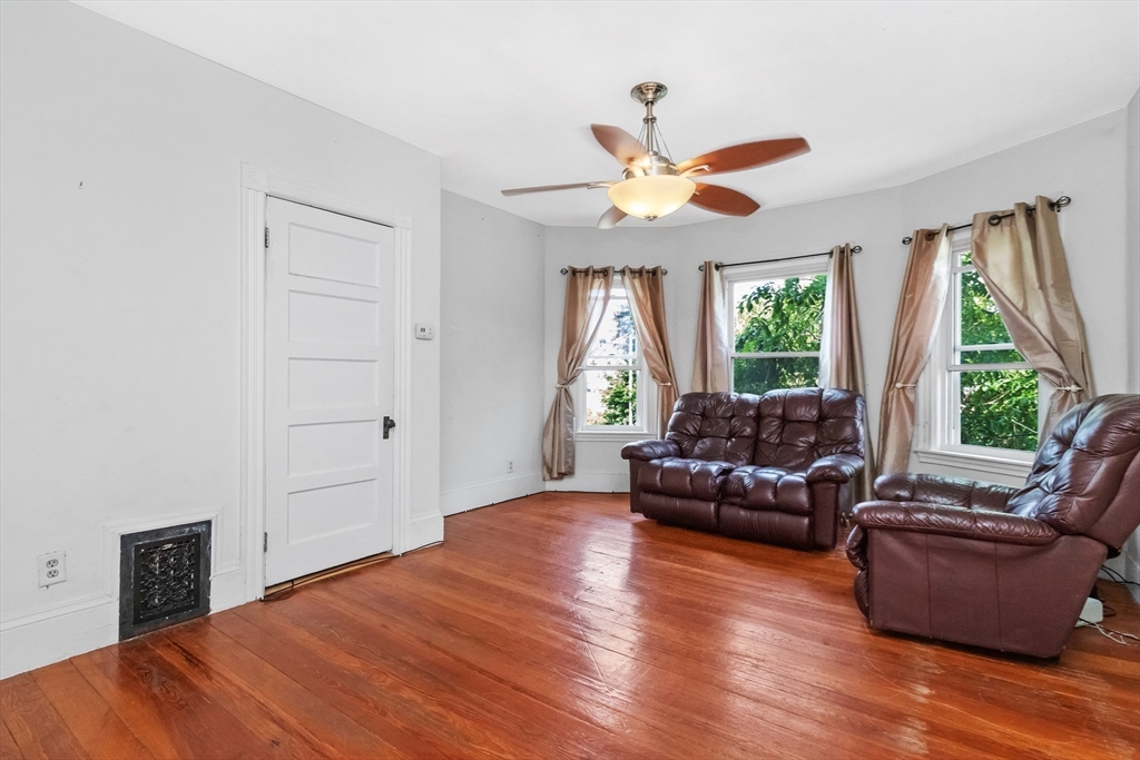 126 Butler Road Quincy, MA 02169 - Photo 24 of 32
