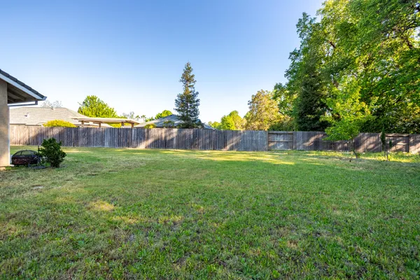 $380,000 | 2762 Citrine Avenue, Redding, CA 96001