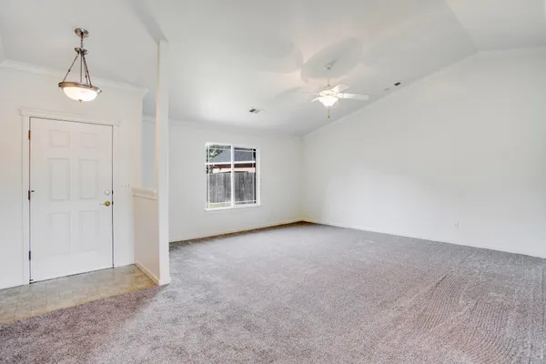 $380,000 | 2762 Citrine Avenue, Redding, CA 96001