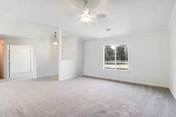 $380,000 | 2762 Citrine Avenue, Redding, CA 96001