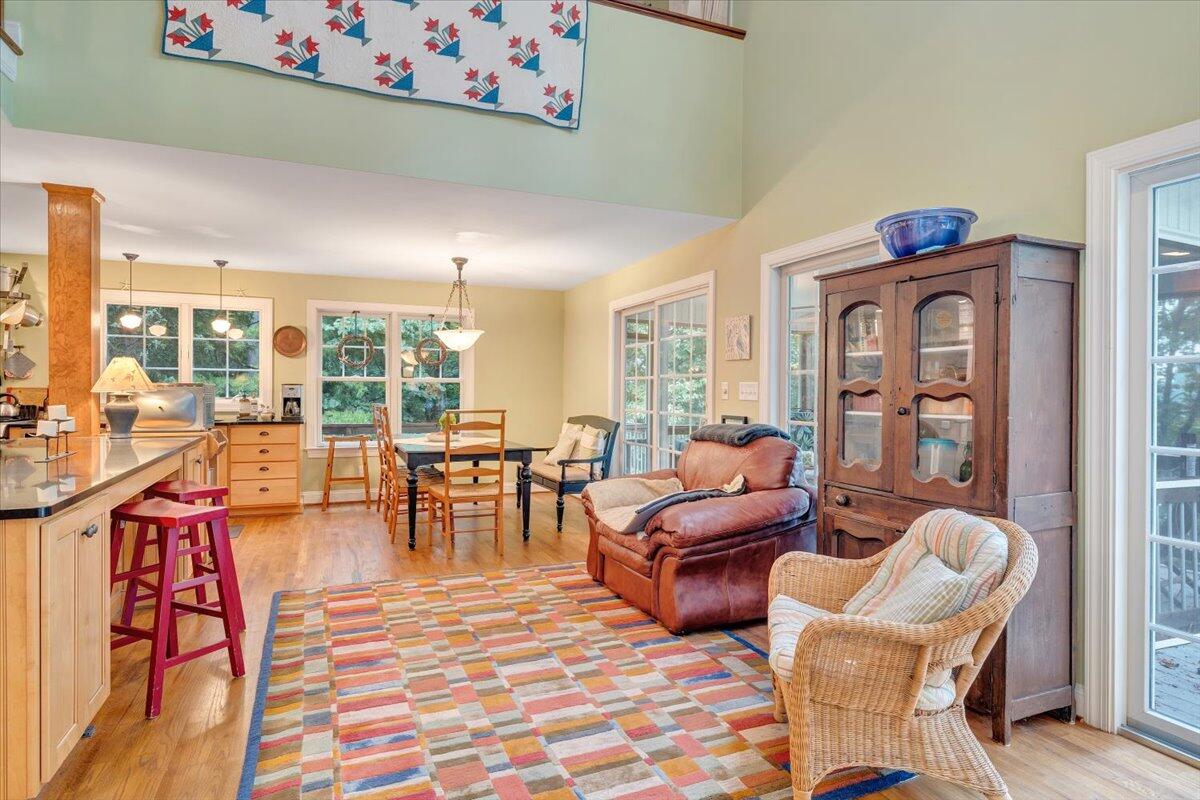 932 Clear Pointe Run Lynch Station, VA 24571 - Photo 14 of 154 Kitchen