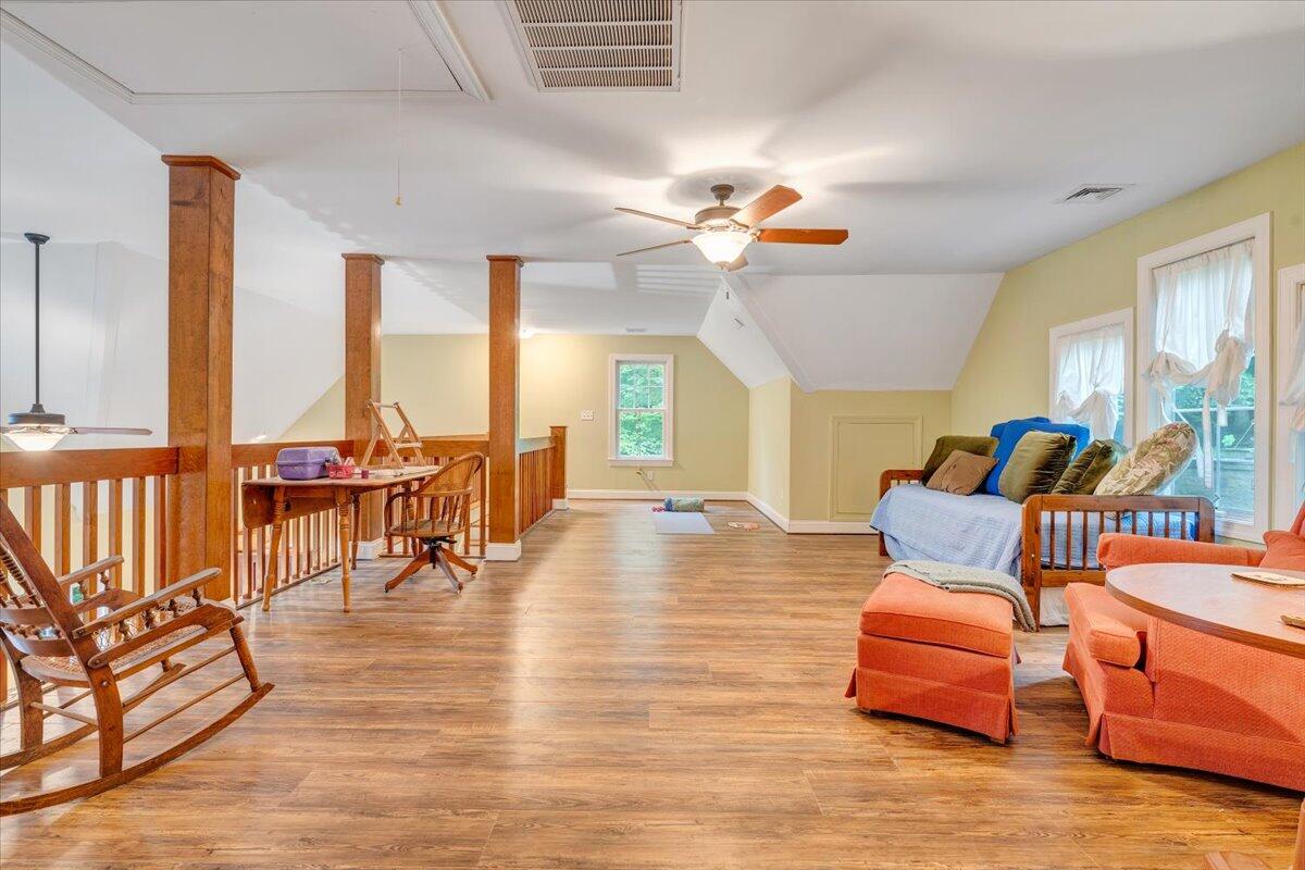 932 Clear Pointe Run Lynch Station, VA 24571 - Photo 37 of 154 Upper Level