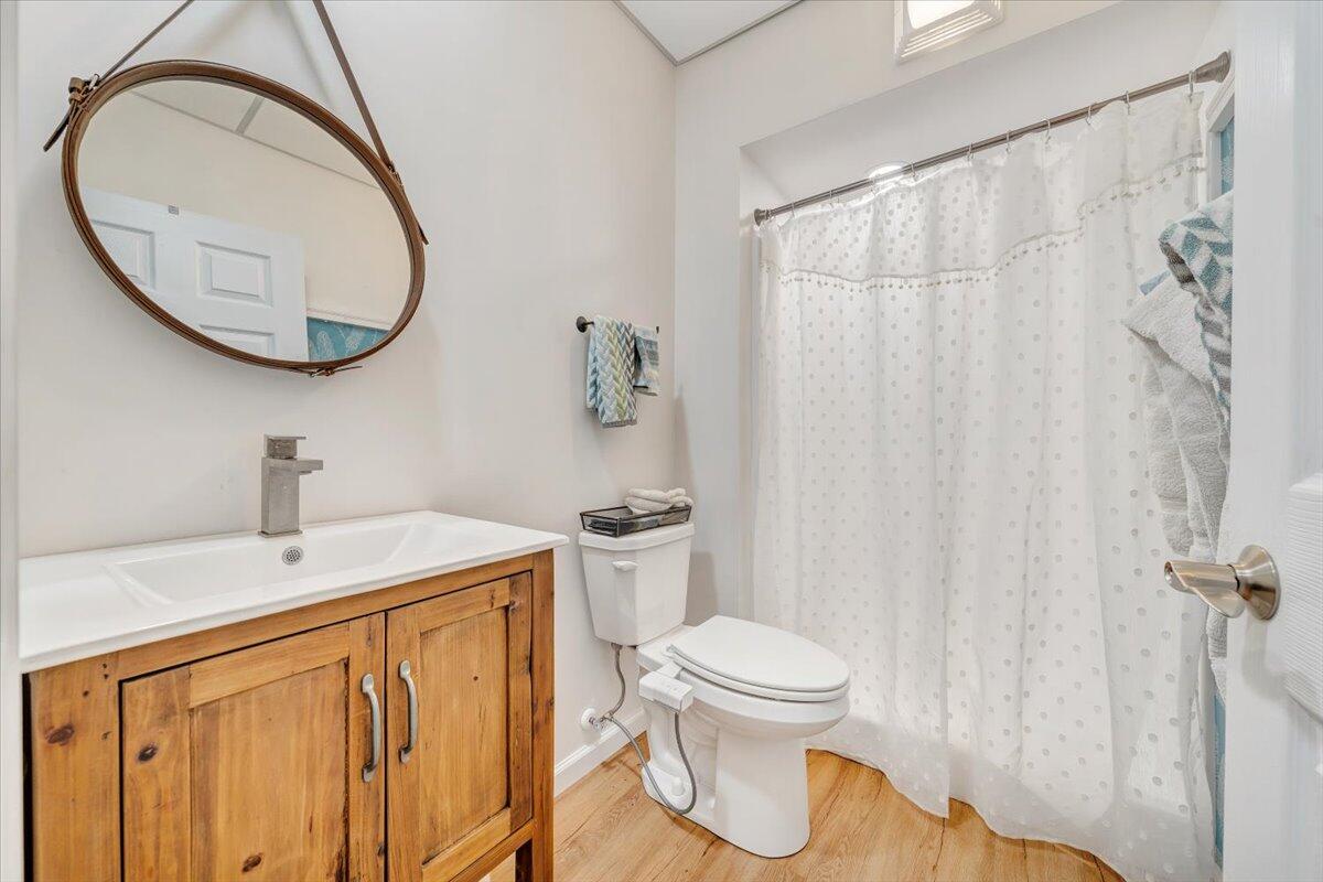 932 Clear Pointe Run Lynch Station, VA 24571 - Photo 48 of 154 Bathroom