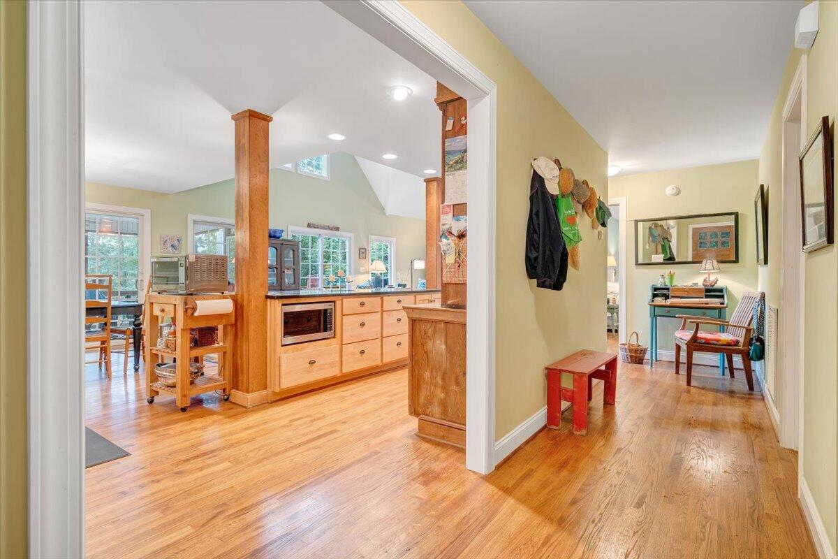 932 Clear Pointe Run Lynch Station, VA 24571 - Photo 5 of 154 Foyer