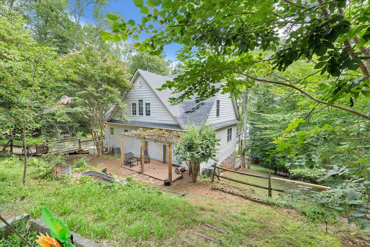 932 Clear Pointe Run Lynch Station, VA 24571 - Photo 92 of 154 Front & Side