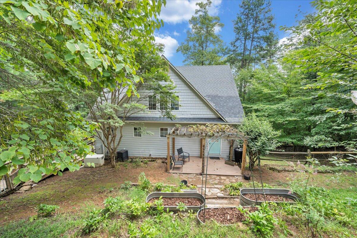 932 Clear Pointe Run Lynch Station, VA 24571 - Photo 93 of 154 Front