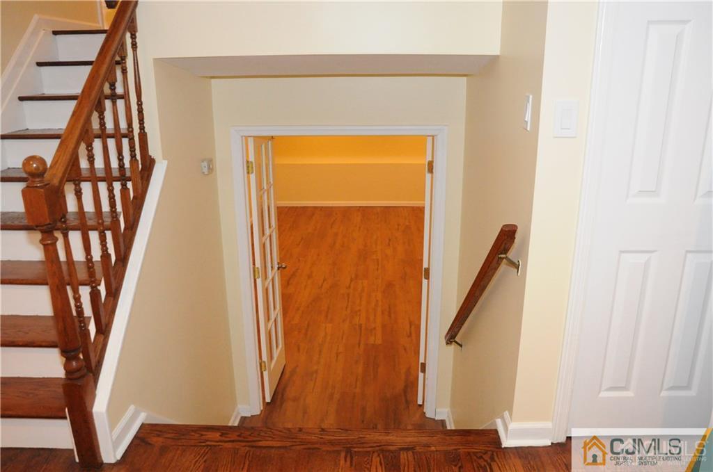 385 Gerry Road North Brunswick, NJ 08902 - Photo 12 of 20 Gallery Image 12