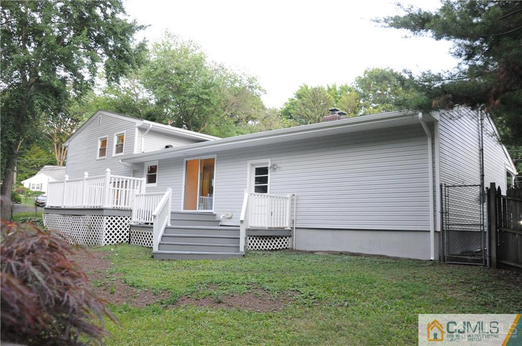 385 Gerry Road North Brunswick, NJ 08902 - Photo 6 of 20 Gallery Image 6