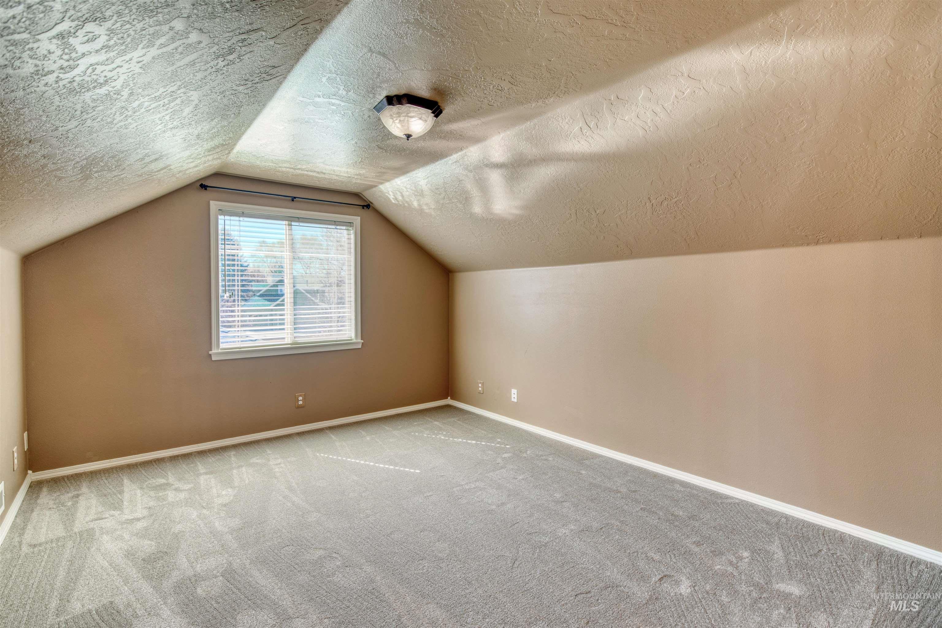 4259 North Waterloo Avenue Boise, ID 83713 - Photo 26 of 44