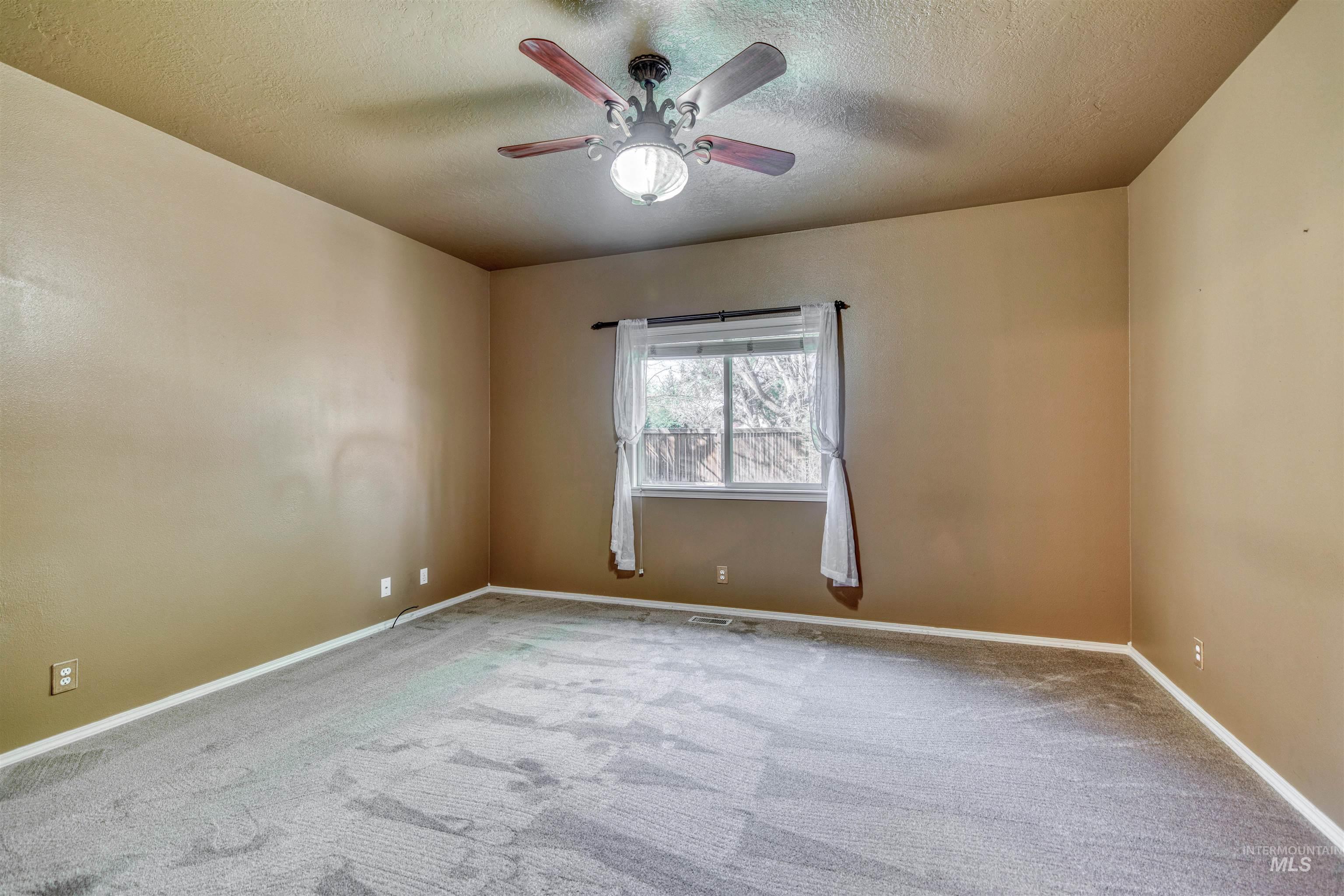 4259 North Waterloo Avenue Boise, ID 83713 - Photo 27 of 44