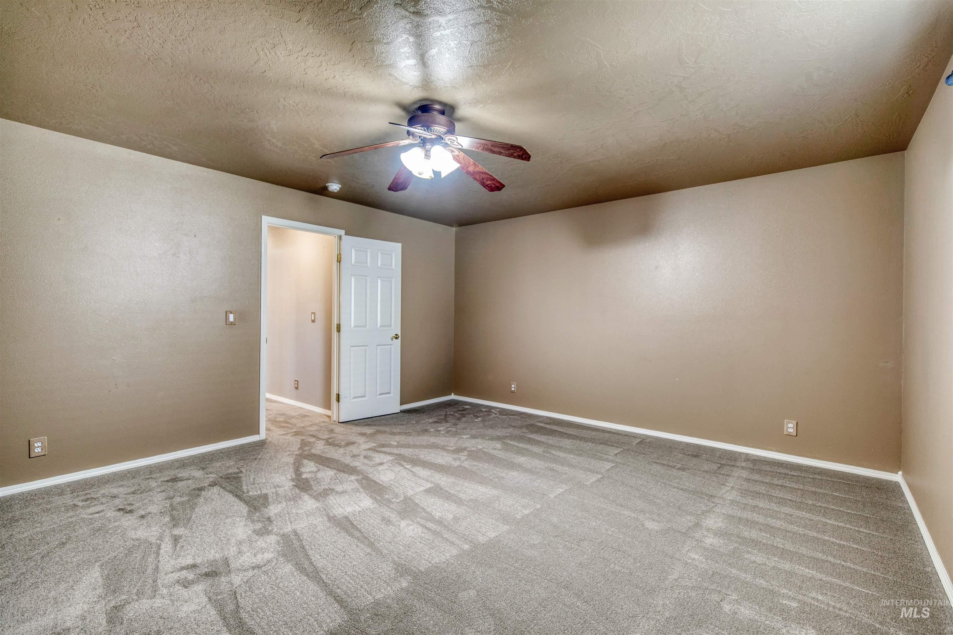 4259 North Waterloo Avenue Boise, ID 83713 - Photo 30 of 44