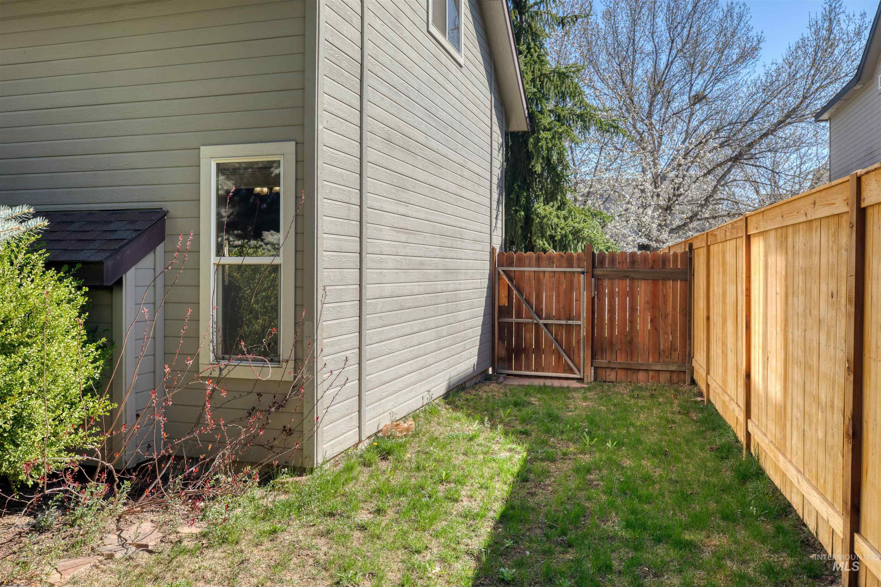 4259 North Waterloo Avenue Boise, ID 83713 - Photo 39 of 44