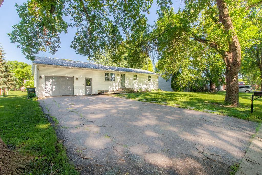 112 4th Street South Raymond, MN 56282 - Photo 1 of 31