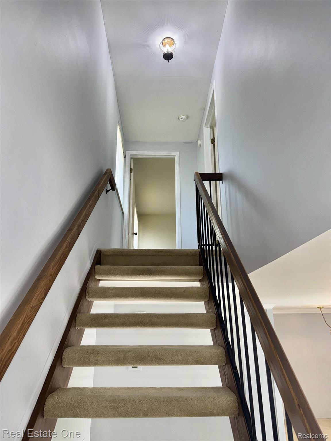 2963 Meadowbrook Drive Rochester, MI 48309 - Photo 48 of 48 Stairs up.jpeg