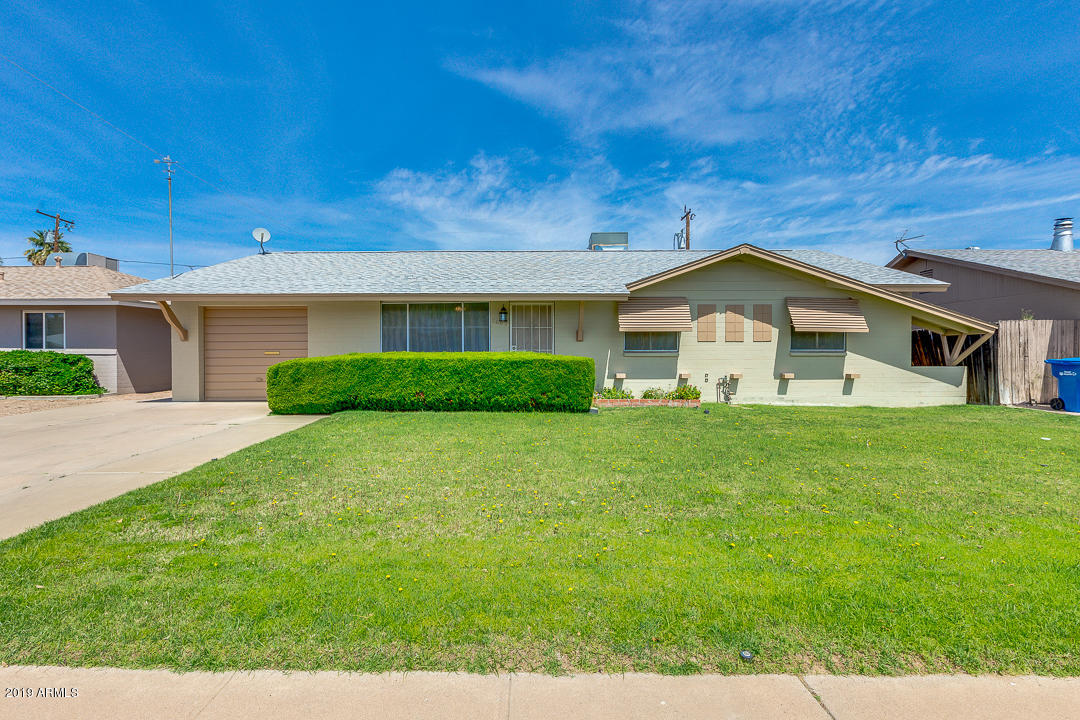 2602 West Charter Oak Road Phoenix, AZ 85029 - Photo 1 of 20 01-Charter