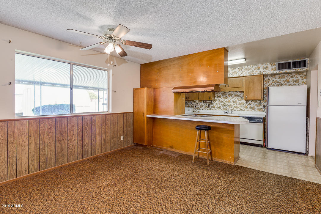 2602 West Charter Oak Road Phoenix, AZ 85029 - Photo 5 of 20 10-Charter