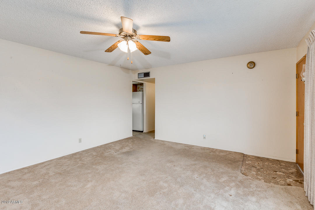 2602 West Charter Oak Road Phoenix, AZ 85029 - Photo 8 of 20 07-Charter