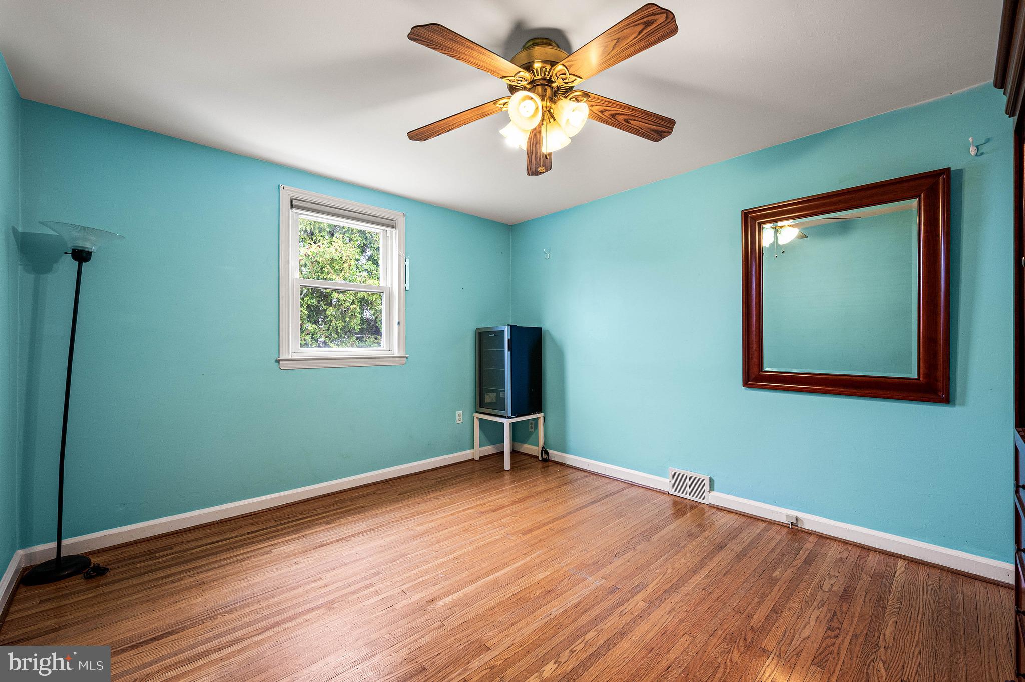 453 Claremont Road Springfield, PA 19064 - Photo 8 of 32