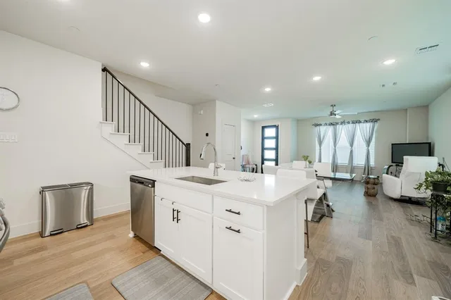 $2,800 | 1416 Solterra Boulevard, Mesquite, TX 75181