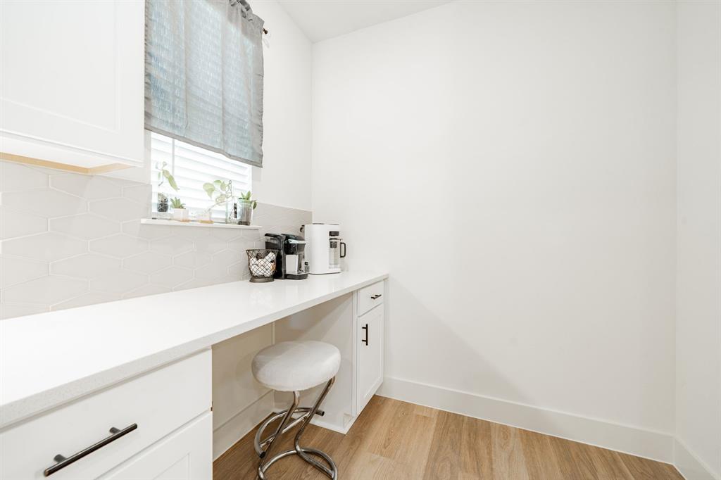 1416 Solterra Boulevard Mesquite, TX 75181 - Photo 24 of 32 a room with a sink and a mirror