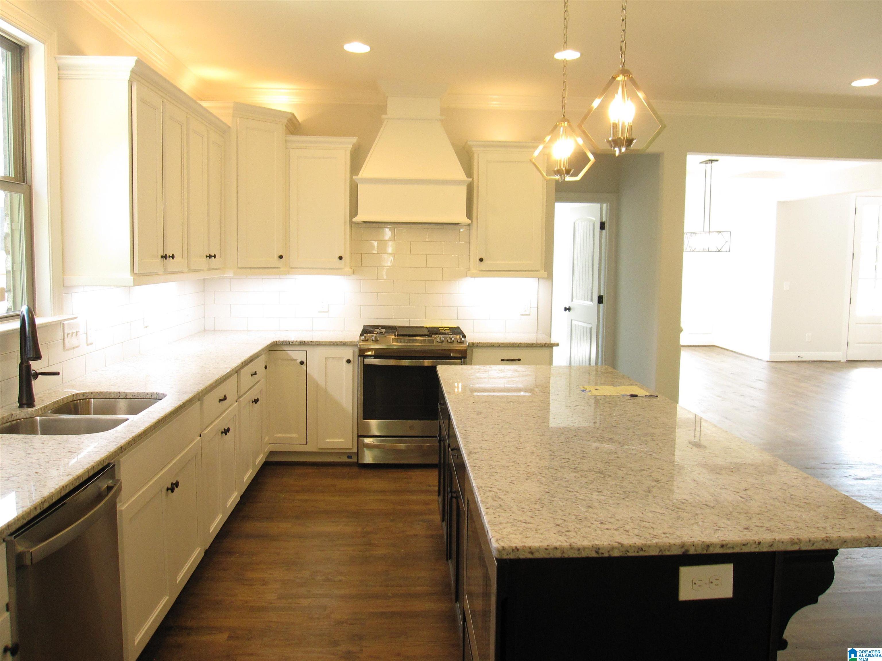 2012 Grey Oaks Terrace Pelham, AL 35124 - Photo 7 of 25