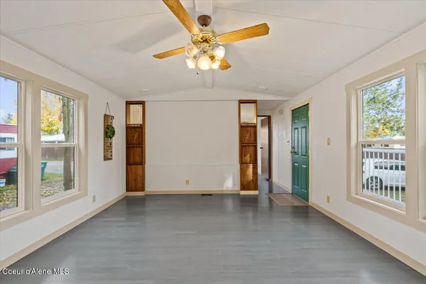 $99,000 | 118 East Mid Town Lane, Hayden, ID 83835