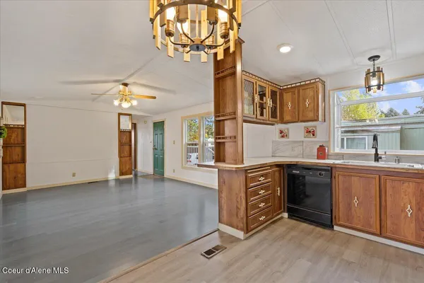 $99,000 | 118 East Mid Town Lane, Hayden, ID 83835