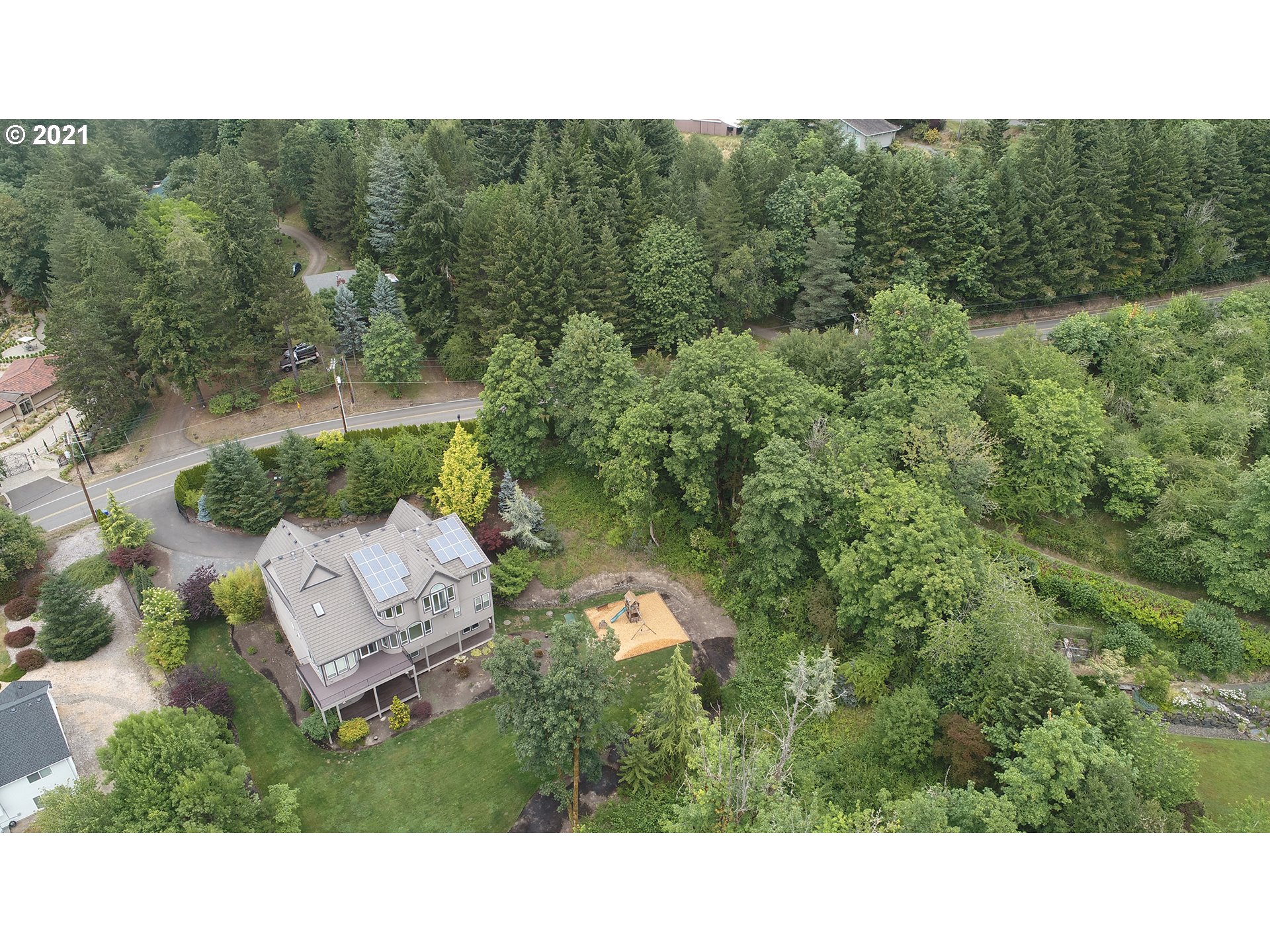 11020 Northwest Laidlaw Road Portland, OR 97229 - Photo 11 of 28 Gallery Image 11