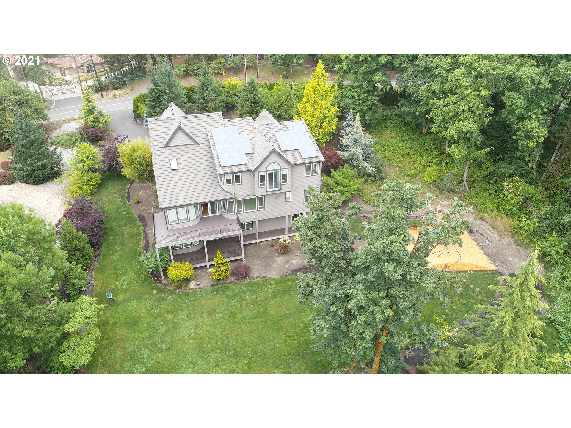 11020 Northwest Laidlaw Road Portland, OR 97229 - Photo 15 of 28 Gallery Image 15