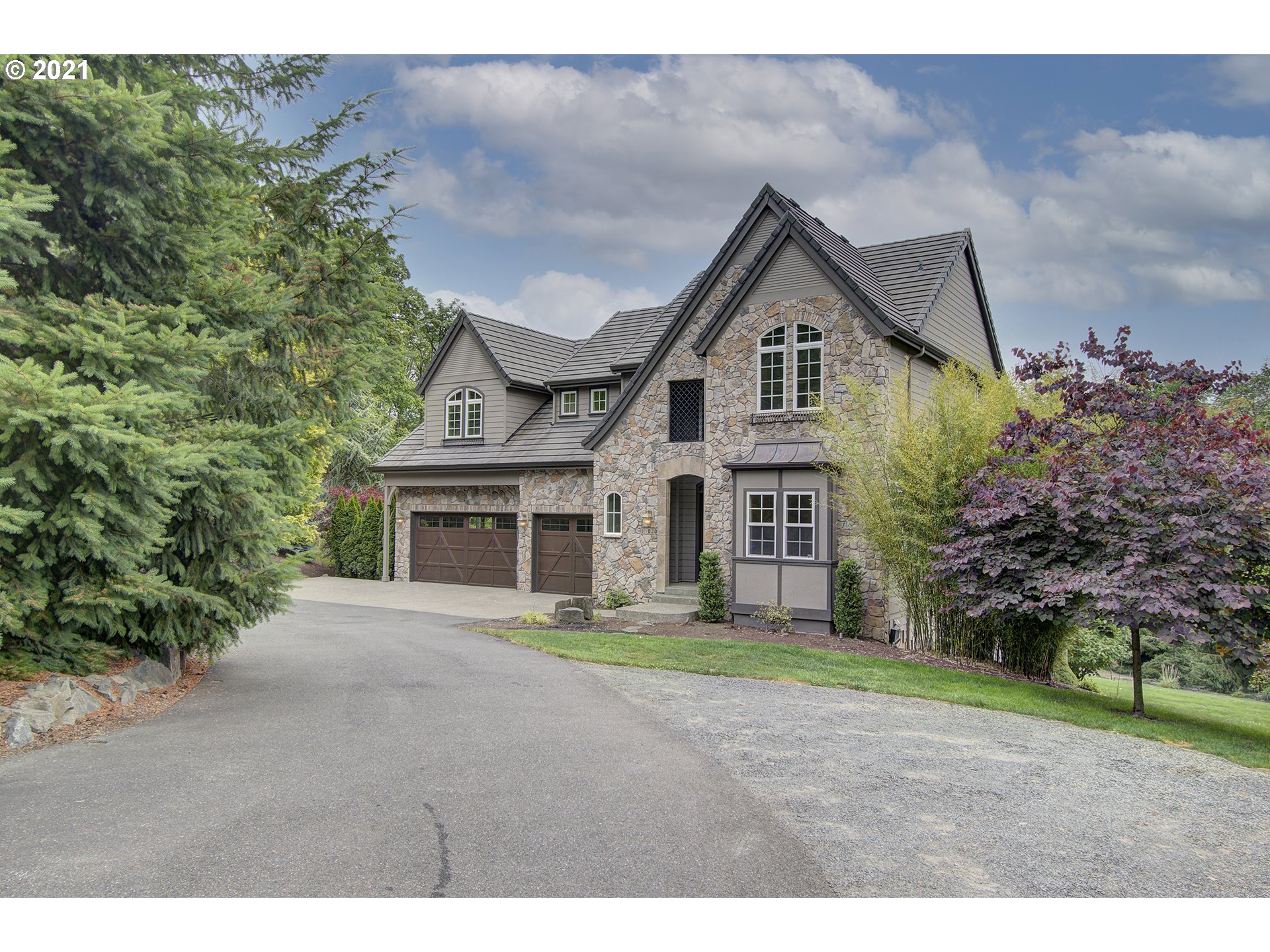 11020 Northwest Laidlaw Road Portland, OR 97229 - Photo 6 of 28 Gallery Image 6