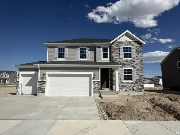 $633,990 | 5408 North Saddle Stone Drive, Unit 514, Eagle Mountain, UT 84005