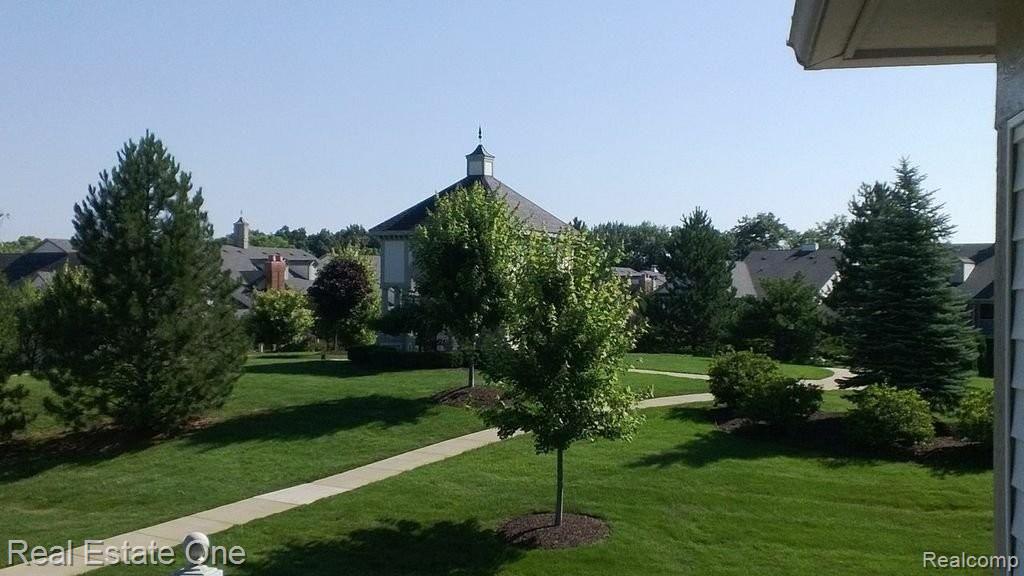 3518 Tremonte Circle, Unit 290 Rochester, MI 48306 - Photo 19 of 21 sd1GXhF6aIeOLfDX2ozlusRzszfOZ0bg
