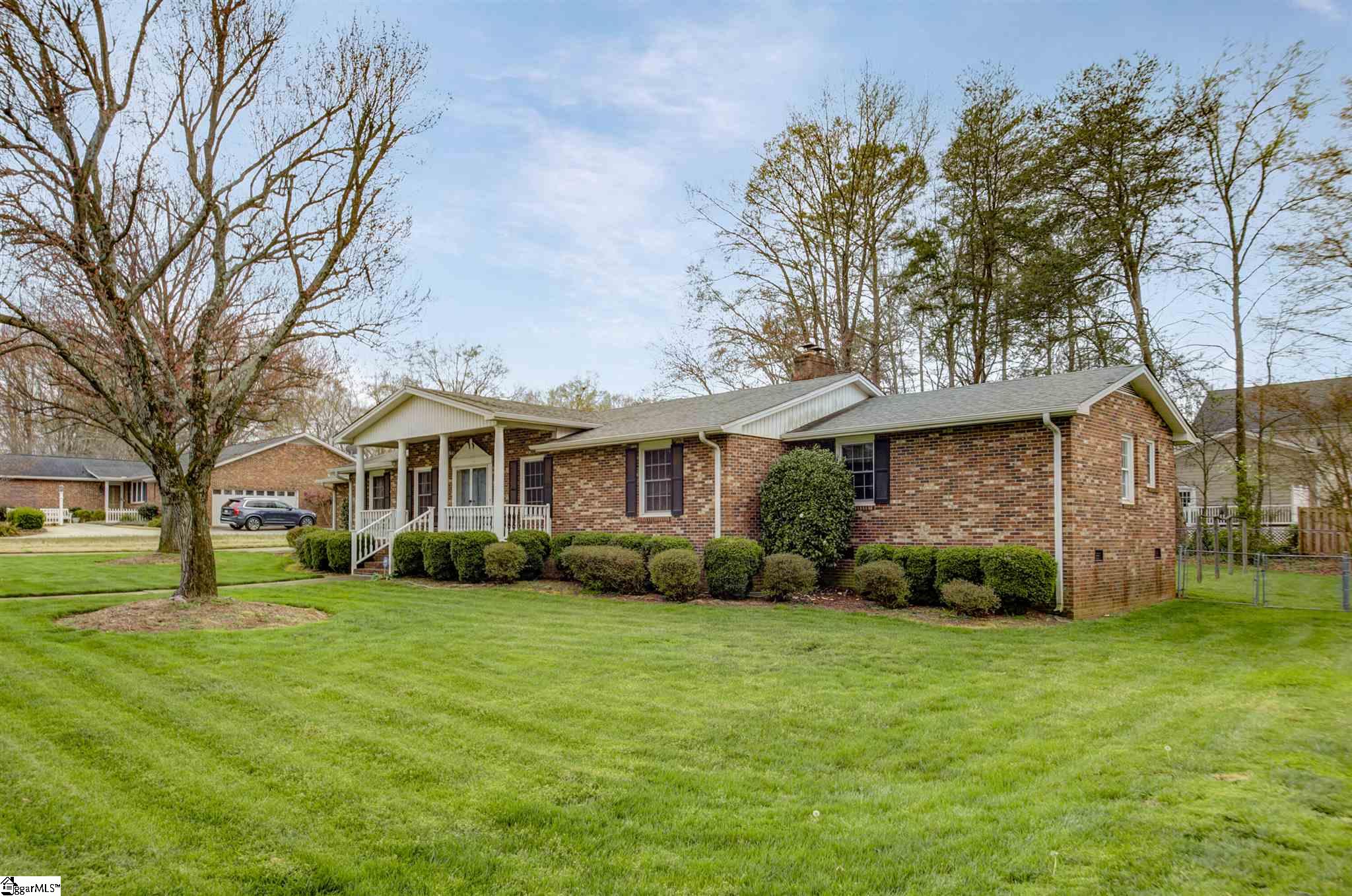5 Meredith Lane Greenville, SC 29607 - Photo 2 of 24