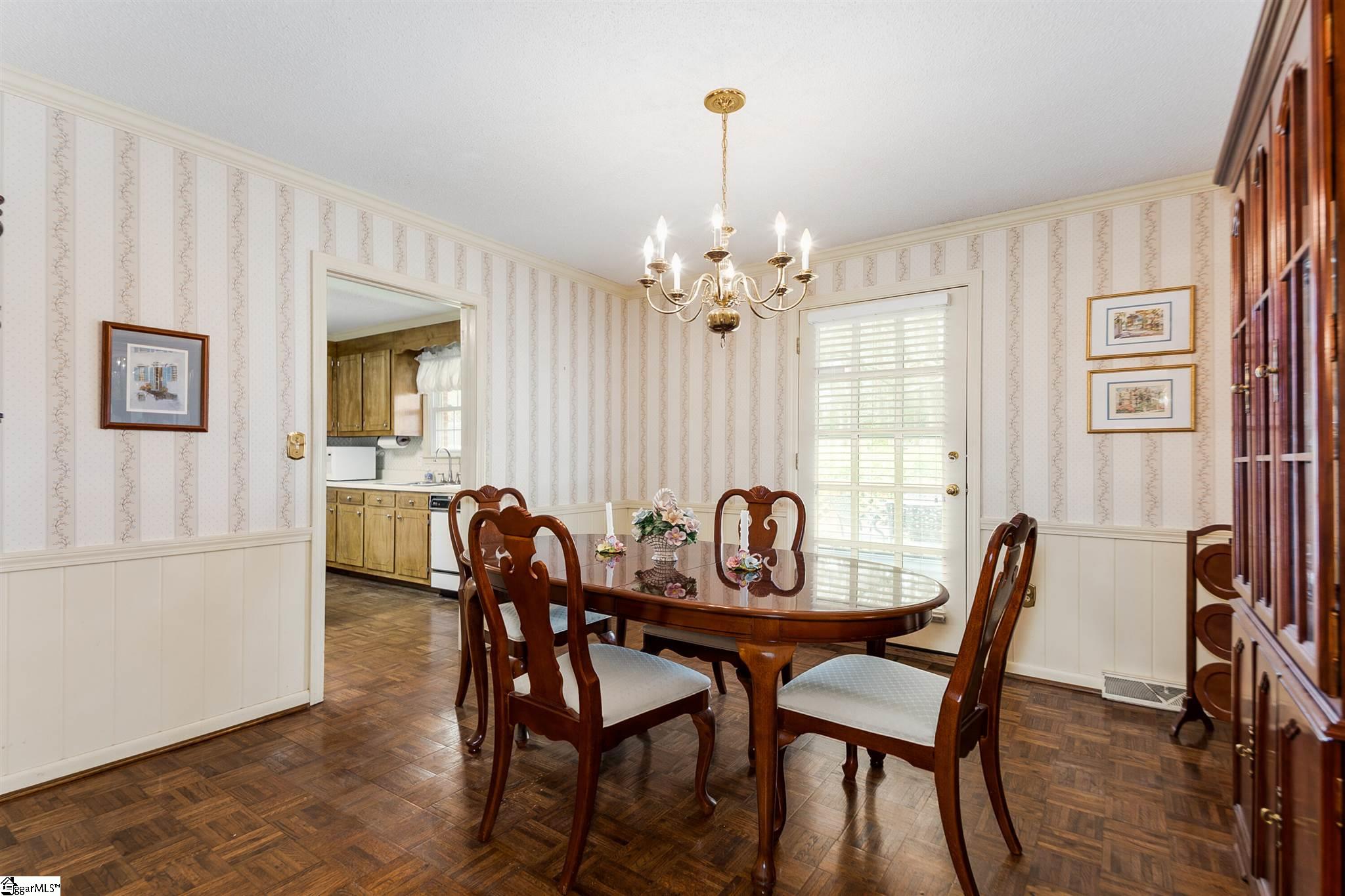 5 Meredith Lane Greenville, SC 29607 - Photo 6 of 24