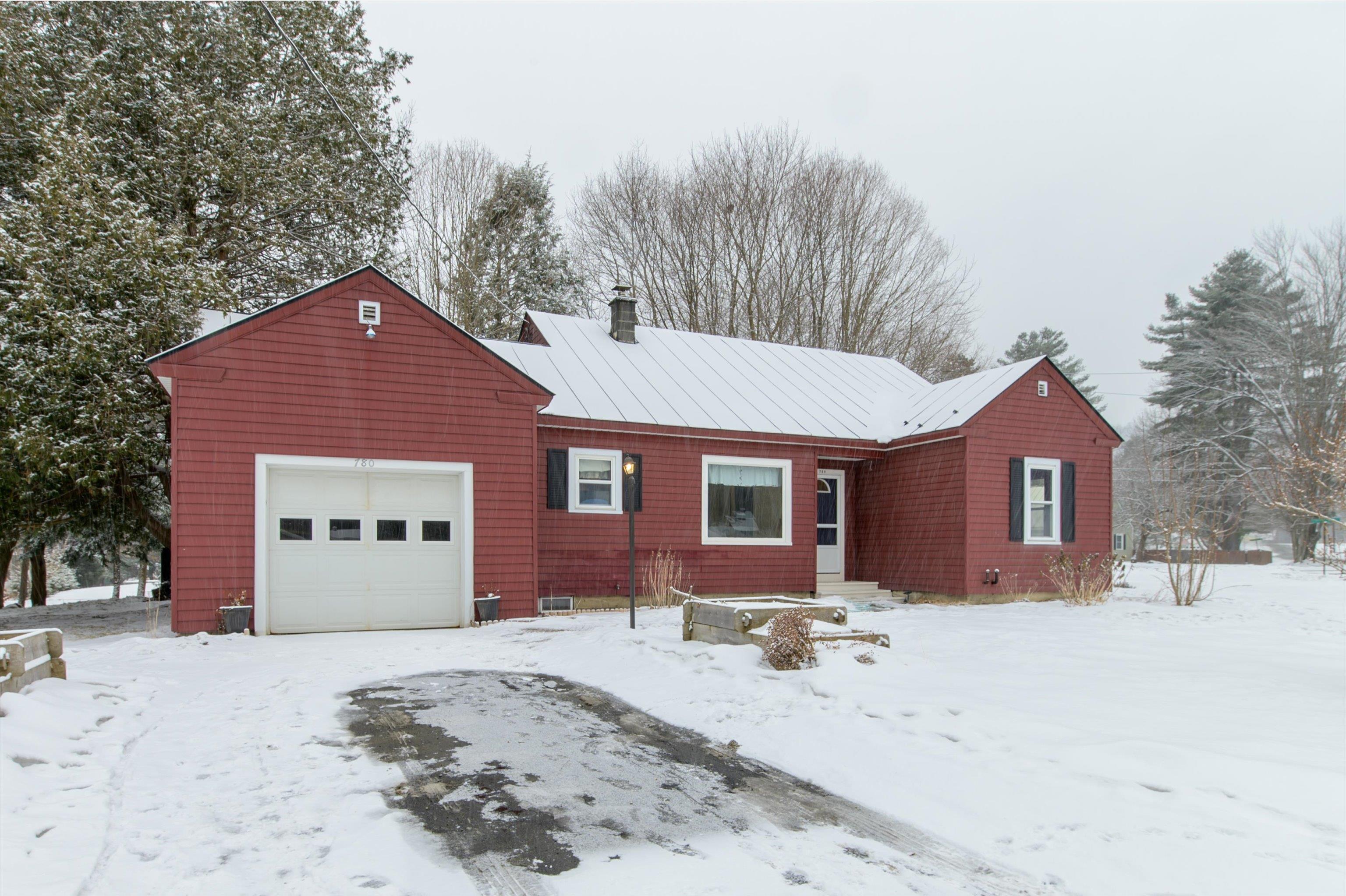 780 Chandler Road Hartford, VT 05001 - Photo 15 of 19