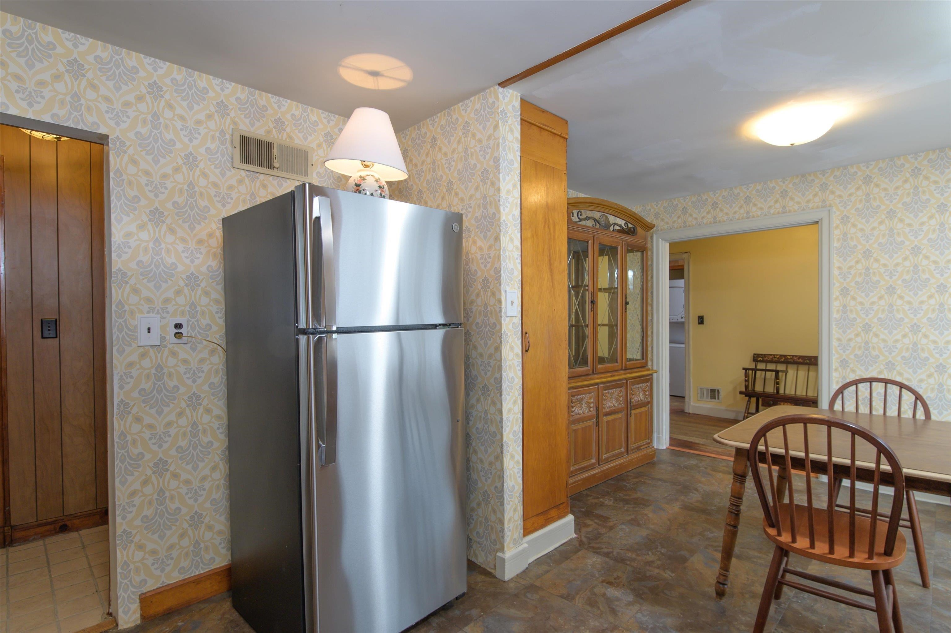 780 Chandler Road Hartford, VT 05001 - Photo 4 of 19